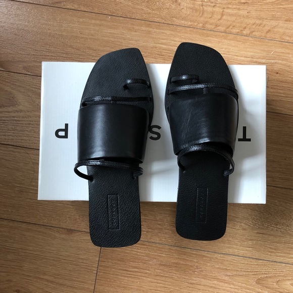 Topshop Flat Sandals - Picture 3 of 3